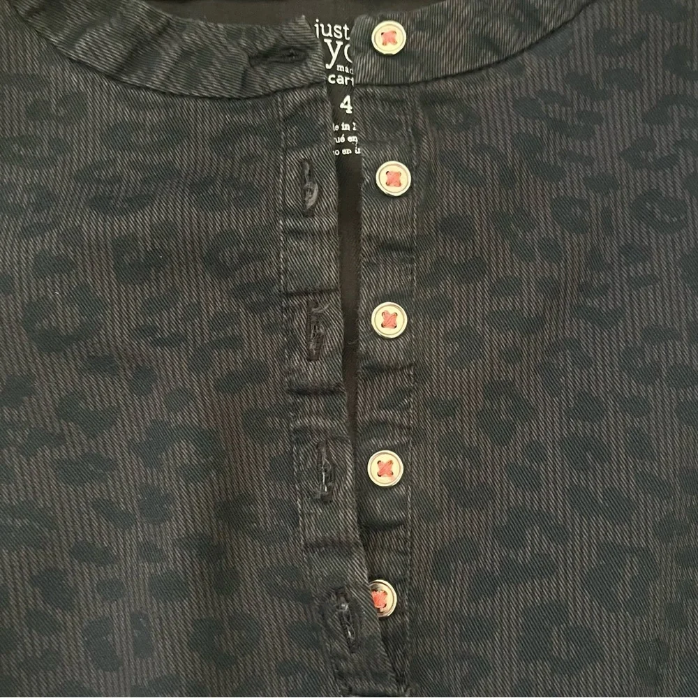 Carter’s casual twirl bodysuit dress Girl 4T midnight leopard print front button